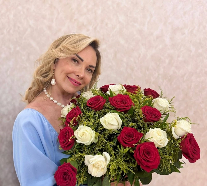 Polad Bülbüloğlunun xanımı Əməkdar artist imiş — FOTOLAR