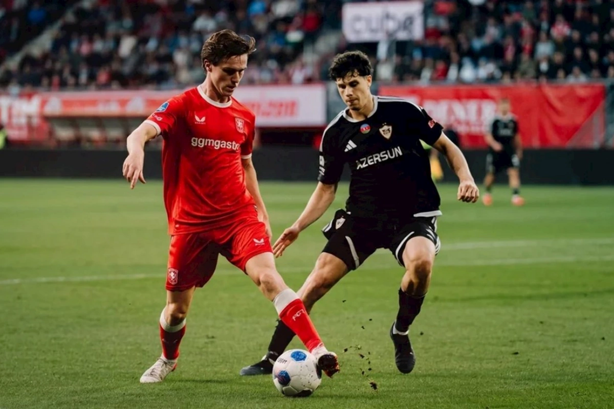 Qarabağ liqa mərhələsi üçün Tvente ilə həlledici matça çıxır