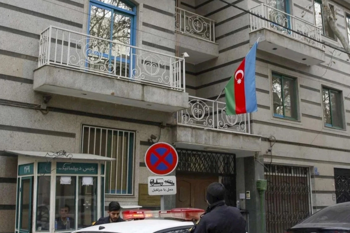 Azərbaycanın İrandakı səfirliyi və konsulluğu müharibə şəraitində işləyən diplomatik korpus kateqoriyasına daxil edilib