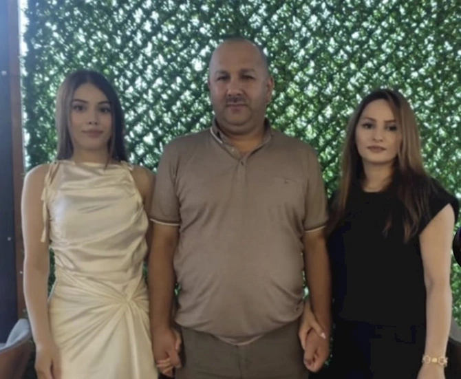 Tələbə qızı dəm qazından boğulmuşdu — 3 il sonra qəzada öldü (FOTOLAR) Tələbə qızı dəm qazından boğulmuşdu — 3 il sonra qəzada öldü (FOTOLAR)