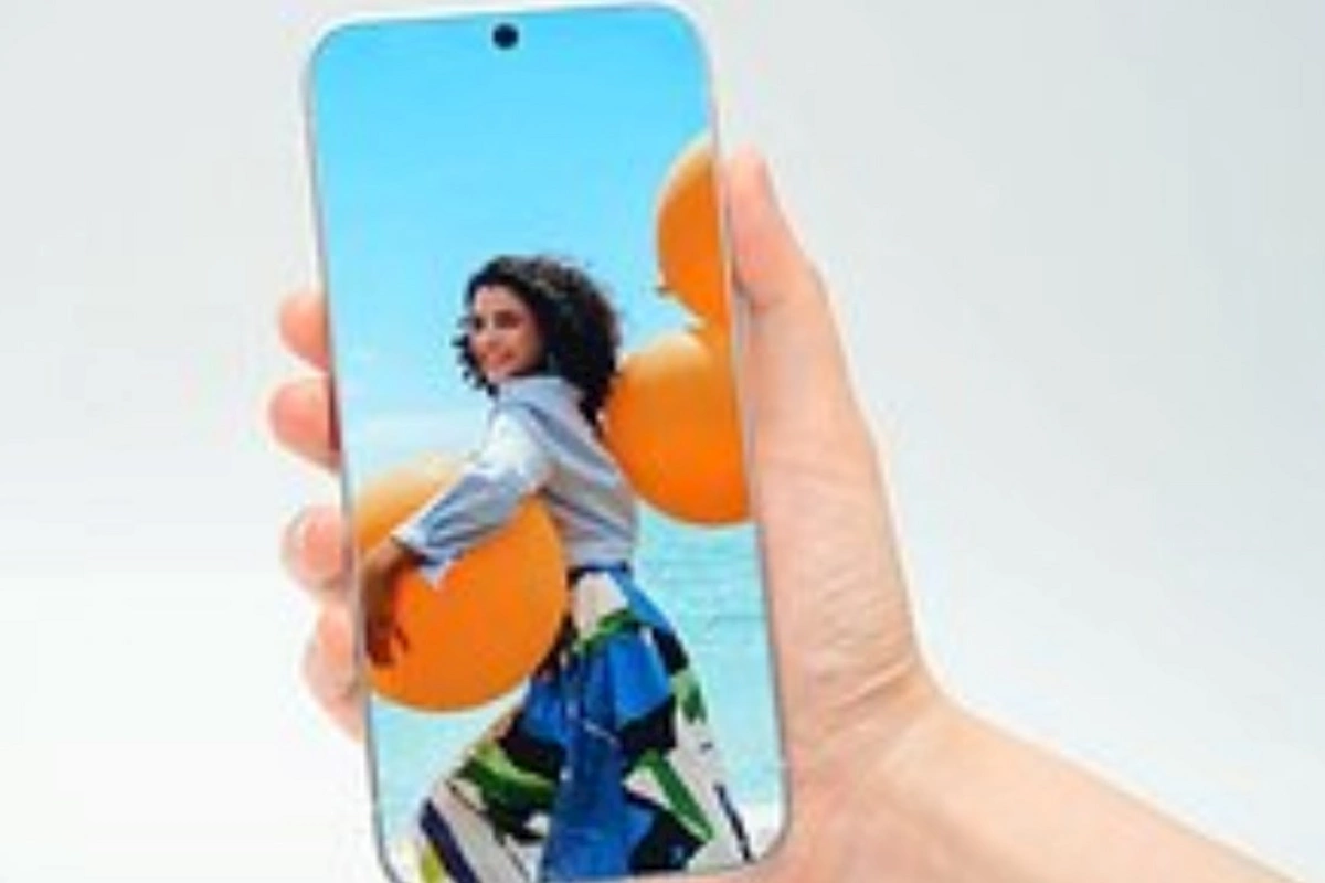 iPhone 17 Proya rəqib gəlir? — Dünyanın ilk tam çərçivəsiz smartfonu nümayiş etdirildi
