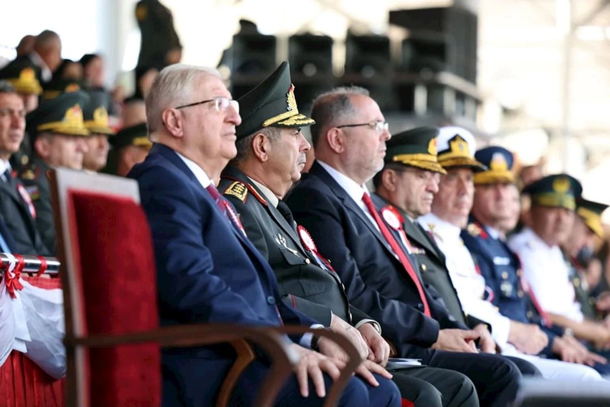 Zakir Həsənov Türkiyədə səfərdədir