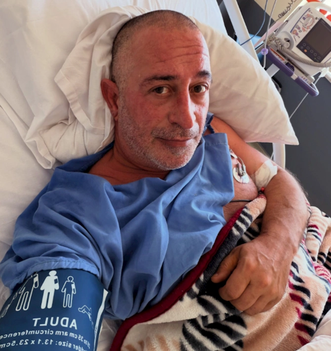 Cem Yılmaz xəstəxanadan paylaşım etdi — FOTO