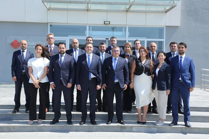 Kənd Təsərrüfatı Nazirliyi ilə Veysəloğlu Şirkətlər Qrupu arasında memorandum imzalanıb — FOTOLAR Kənd Təsərrüfatı Nazirliyi ilə Veysəloğlu Şirkətlər Qrupu arasında memorandum imzalanıb — FOTOLAR