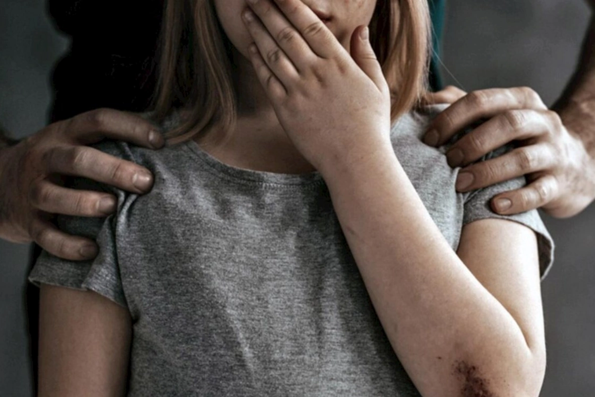 30 yaşlı kişi yetkinlik yaşına çatmayan baldızı ilə münasibətdə oldu — Biləsuvardakı seksual skandalın təfərrüatları