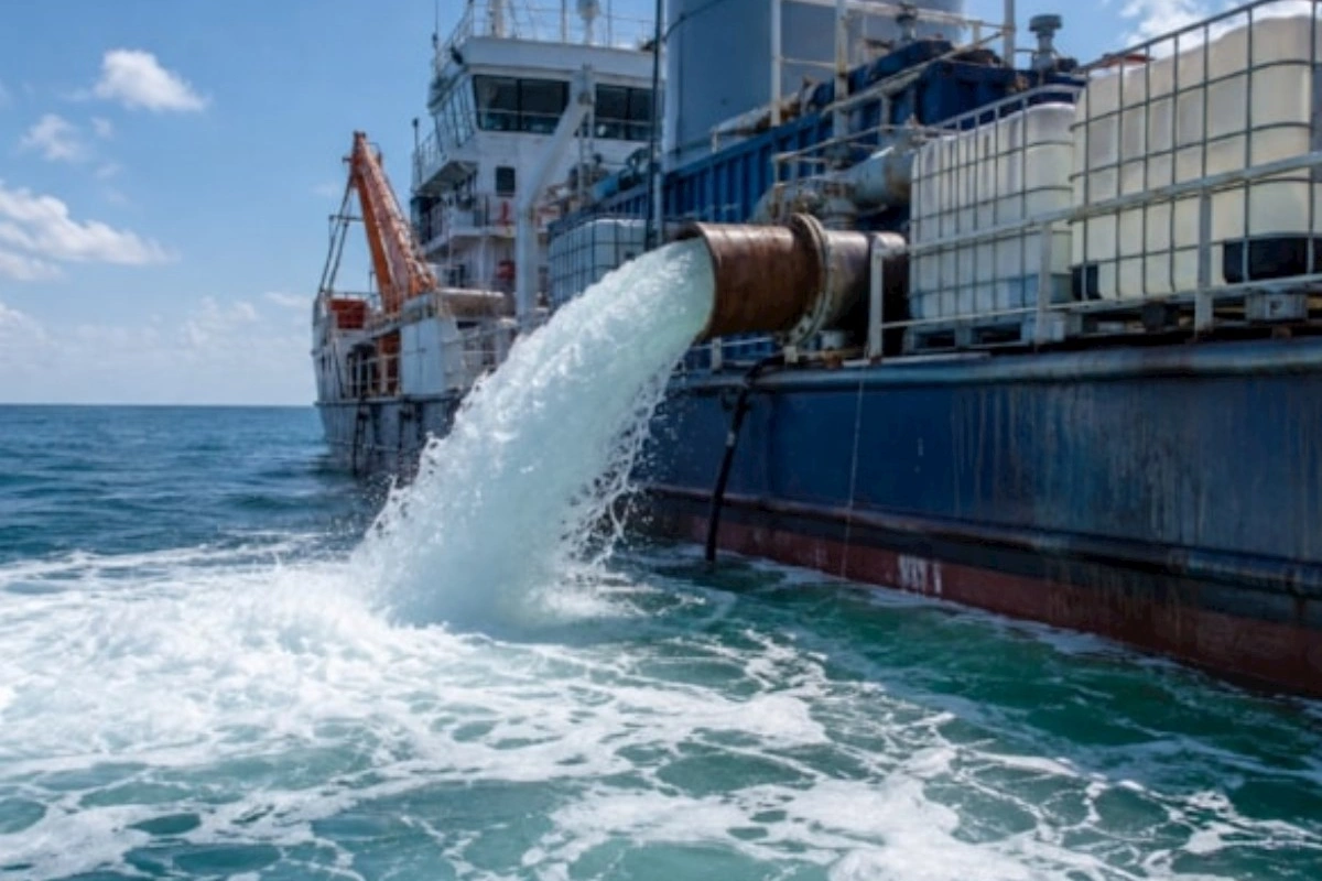 Okeana 62 ton soda tökdülər