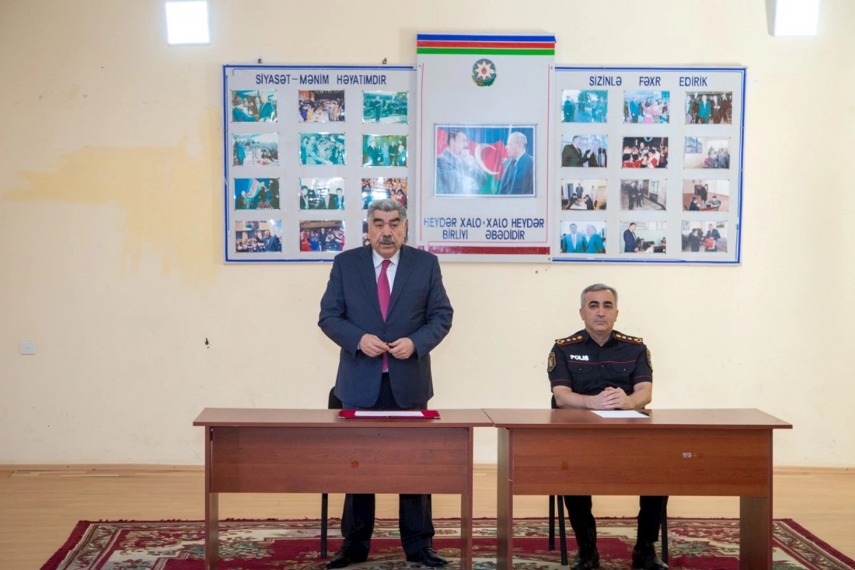 Rüstəm Xəlilov Qarabağlı kəndinin sakinləri ilə görüşdü — FOTOLAR