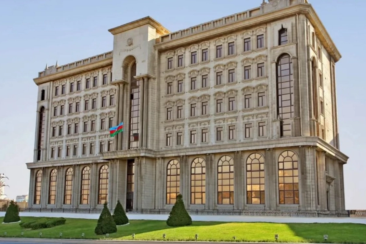 Əcnəbi və vətəndaşlığı olmayan şəxslərin qeydiyyat qaydalarını pozması halları artıb — Rəsmi