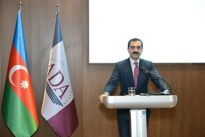 Dövlət Proqramı qalibləri ilə görüş keçirildi — FOTOLAR