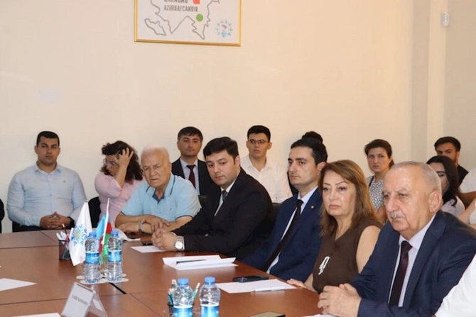 YAP Səbail rayon təşkilatında “Şəhərsalma və Memarlıq İli” çərçivəsində “91-lər” və partiya veteranları ilə görüş keçirilib — FOTOLAR