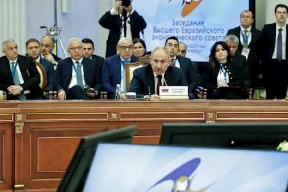 Rusiya XİN: Ermənistan rəhbərliyi Avrasiya inteqrasiyası üzrə tərəfdaşlarını və öz əhalisini aldadır