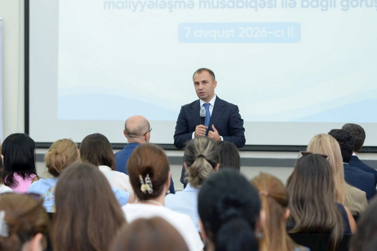 Özəl məktəbəqədər təhsil müəssisələrinin nümayəndələri ilə maliyyələşmə müsabiqəsi ilə bağlı görüş keçirilib — FOTOLAR