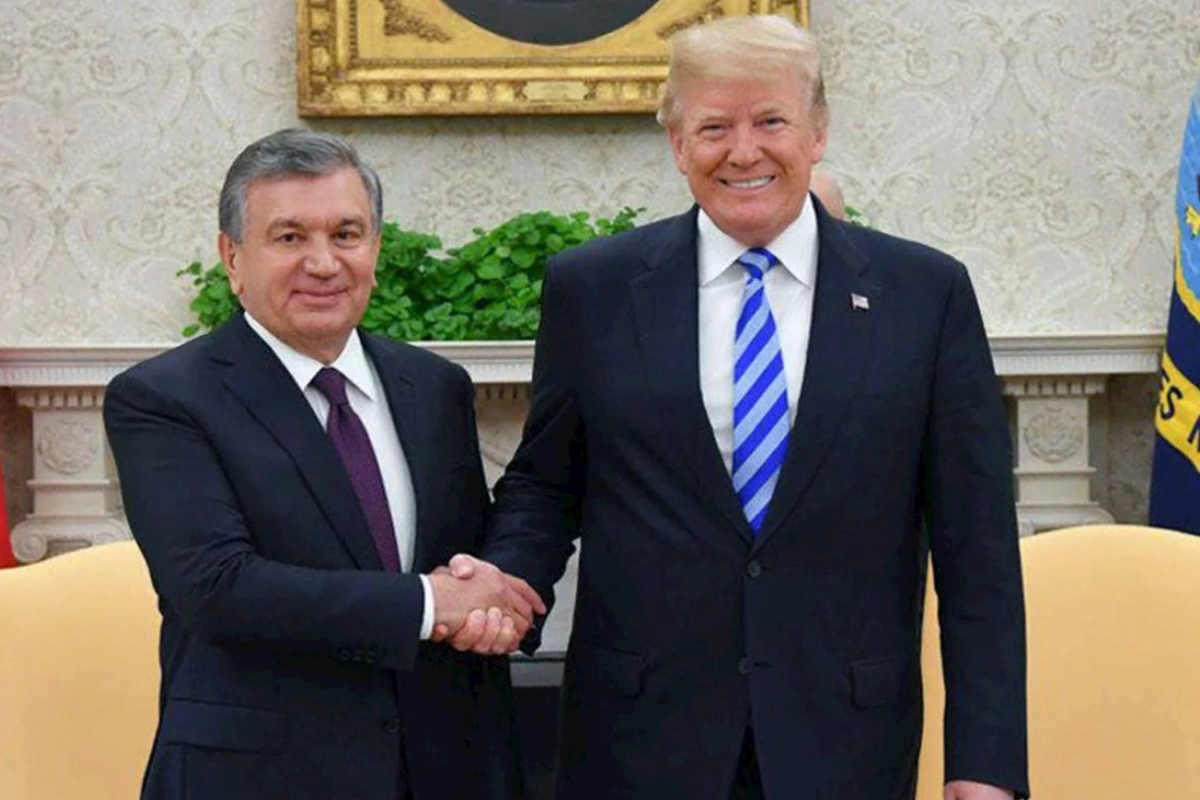 Mirziyoyev Trampı Özbəkistana rəsmi səfərə dəvət edib