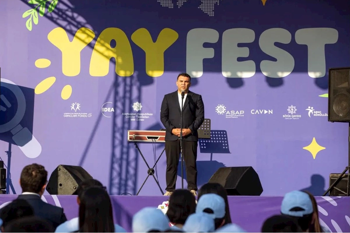 “Yay Fest 2026”nın “Müasir şəhərlər və texnologiya” düşərgəsi başa çatıb — FOTOLAR