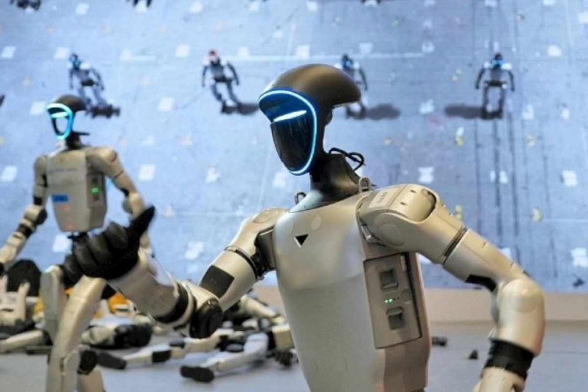 Robotlar süni intellektə qarşı aksiya keçirdi