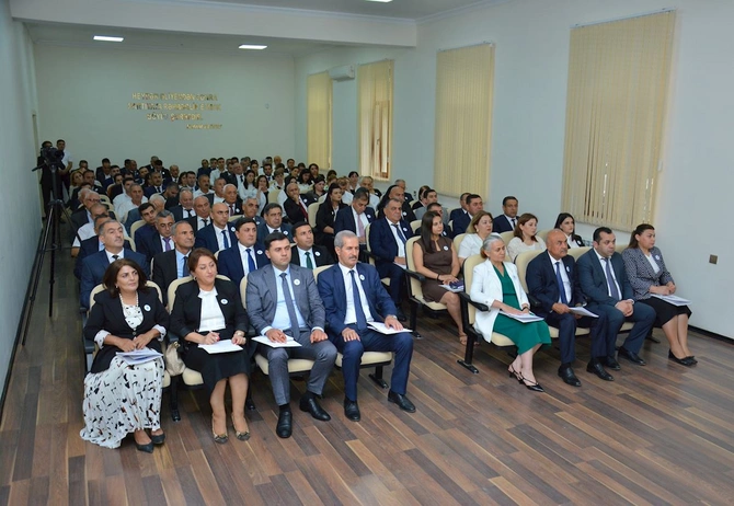 YAP Salyan rayon təşkilatının XI konfransı keçirildi — FOTOLAR YAP Salyan rayon təşkilatının XI konfransı keçirildi — FOTOLAR
