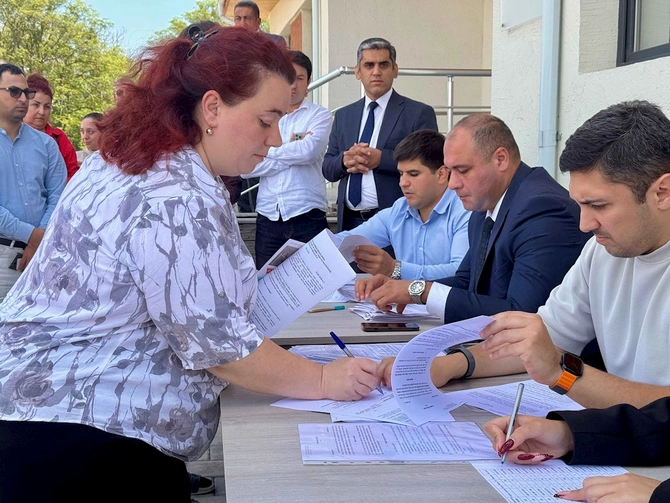 Onlar artıq doğma yurdlarındadırlar — FOTOLAR (YENİLƏNİB)