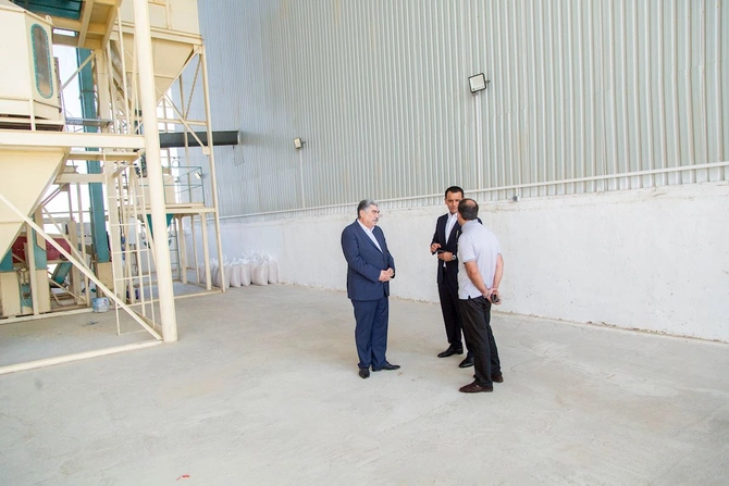 Salyanda aqrar Dövlət Proqramının icrası müzakirə edildi — FOTOLAR Salyanda aqrar Dövlət Proqramının icrası müzakirə edildi — FOTOLAR