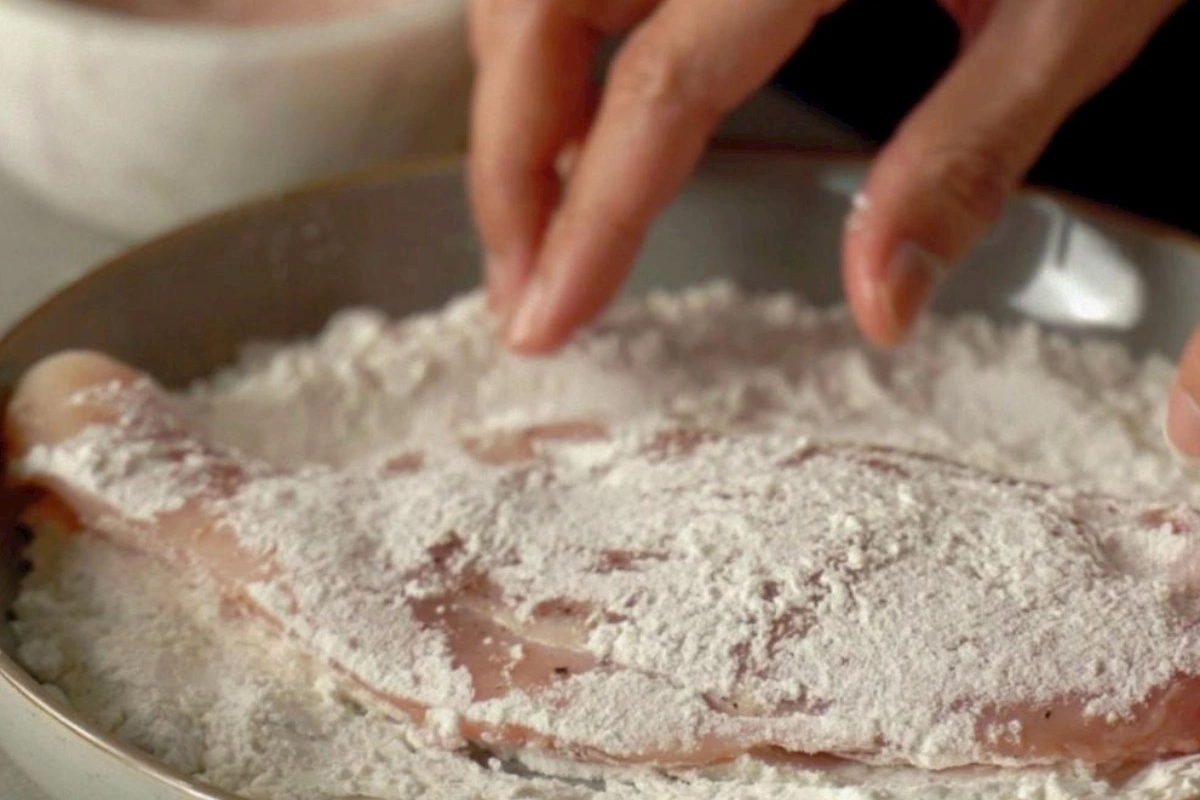 Kotlet bişirərkən duzu nə vaxt əlavə etmək lazımdır?