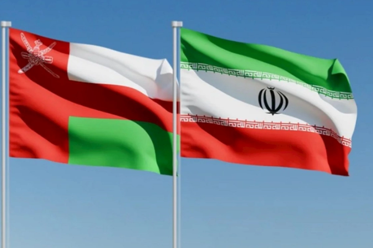 İran və Oman Hörmüz boğazında gəmiçiliklə bağlı razılığa gəliblər