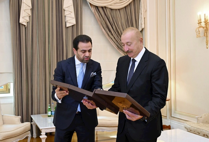 İlham Əliyev Müsəlman Ağsaqqalları Şurasının baş katibini qəbul edib — FOTOLAR