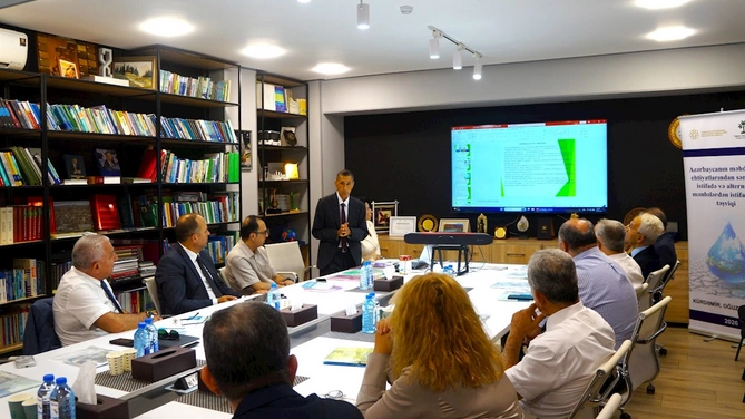 Məhdud su ehtiyatlarından səmərəli istifadənin yolları müzakirə olunub — FOTOLAR