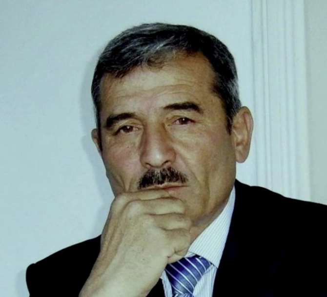 Azərbaycanlı şair dünyasını dəyişdi — FOTOLAR