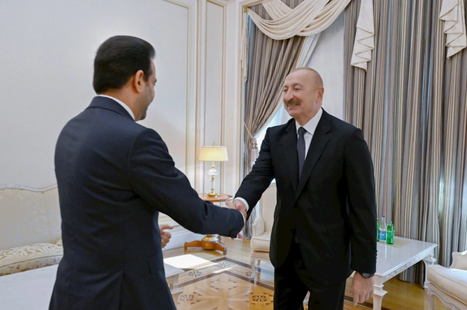 İlham Əliyev Müsəlman Ağsaqqalları Şurasının baş katibini qəbul edib — FOTOLAR