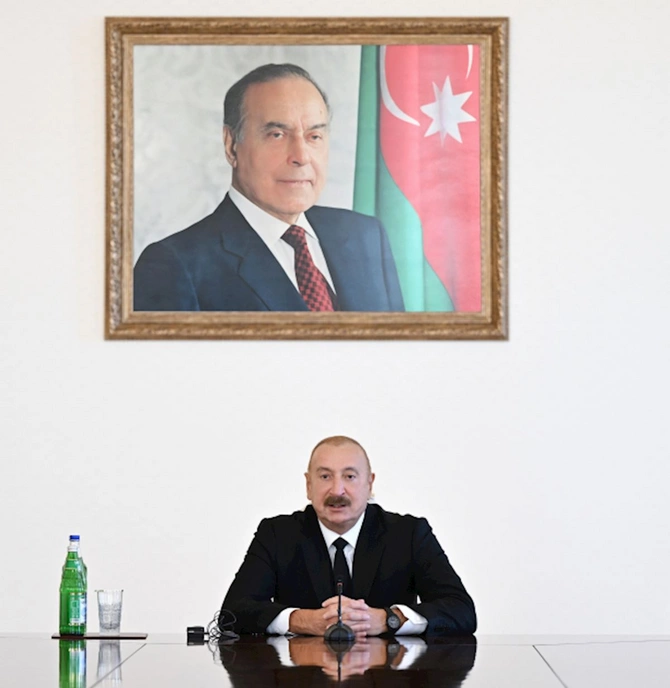 Prezident Bakıda keçirilən beynəlxalq konfransların iştirakçılarını qəbul etdi — FOTOLAR (YENİLƏNİB)