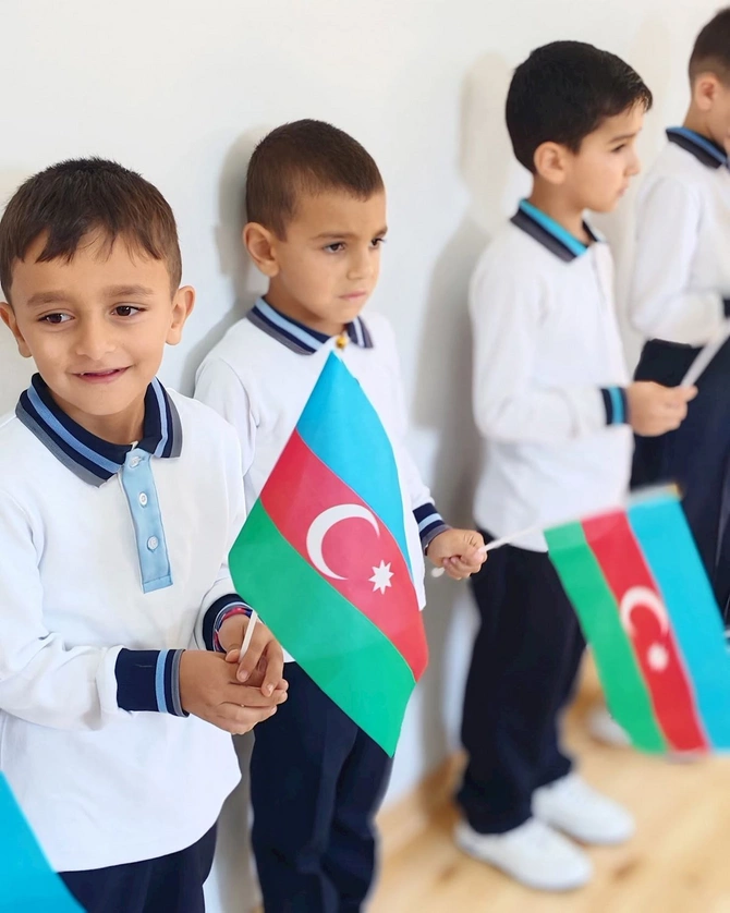 İşğaldan azad edilmiş ərazilərdə 7 məktəbdə ilk dəfə Bilik Günü qeyd edilir — FOTOLAR