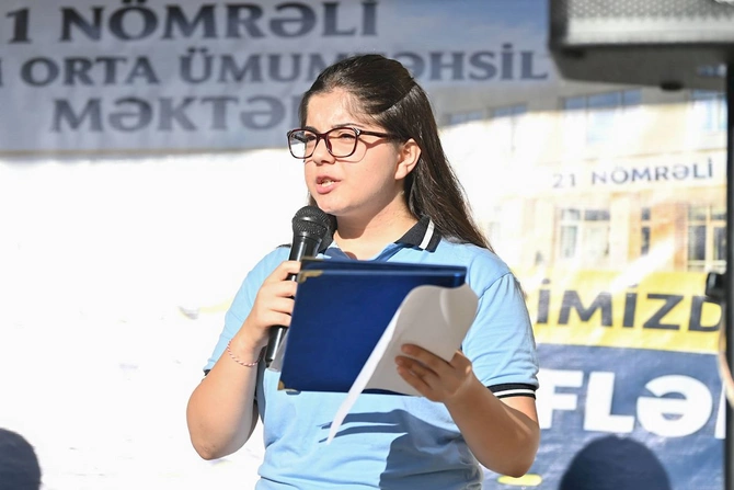 Nazir Bilik Gününü 21 nömrəli məktəbdə qeyd etdi — FOTOLAR