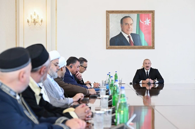 Prezident Bakıda keçirilən beynəlxalq konfransların iştirakçılarını qəbul etdi — FOTOLAR (YENİLƏNİB)