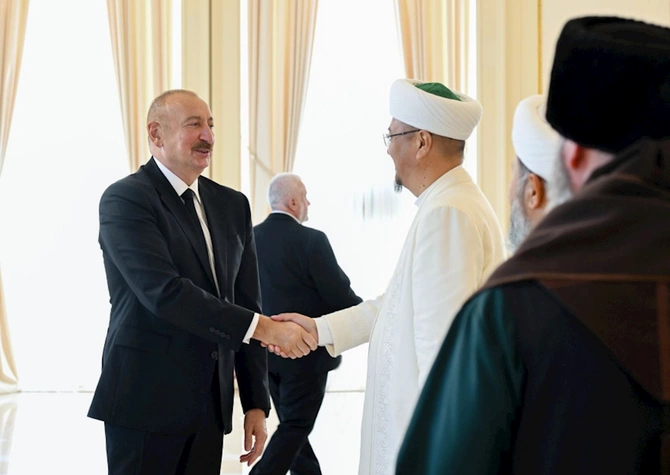 Prezident Bakıda keçirilən beynəlxalq konfransların iştirakçılarını qəbul etdi — FOTOLAR (YENİLƏNİB)