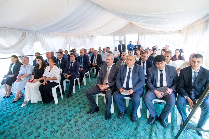 Salyanın Şəkərli kəndində səyyar görüş keçirildi — FOTOLAR Salyanın Şəkərli kəndində səyyar görüş keçirildi — FOTOLAR