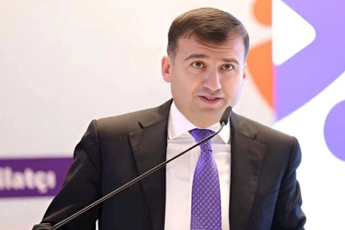 Statistika Komitəsinin şöbə müdirləri işdən çıxarıldı
