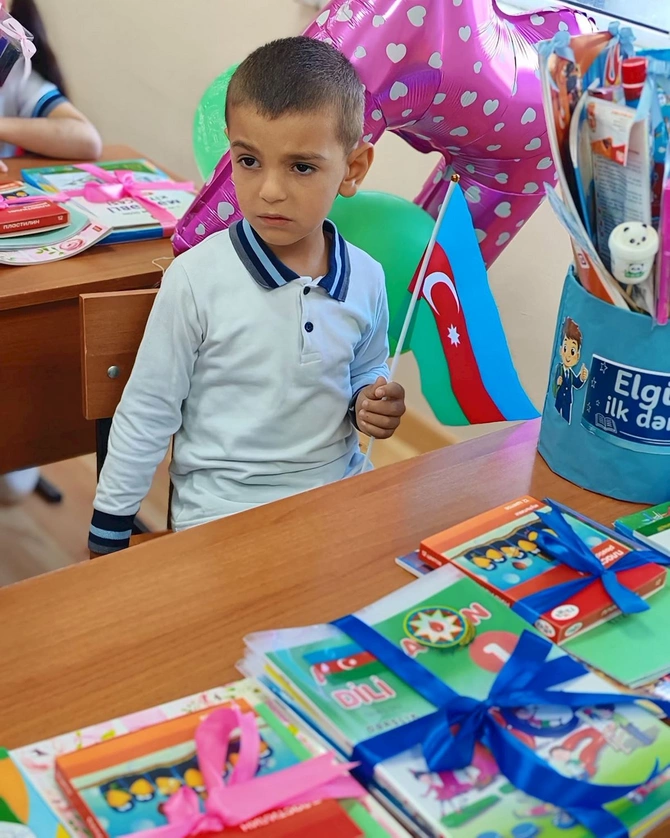 İşğaldan azad edilmiş ərazilərdə 7 məktəbdə ilk dəfə Bilik Günü qeyd edilir — FOTOLAR