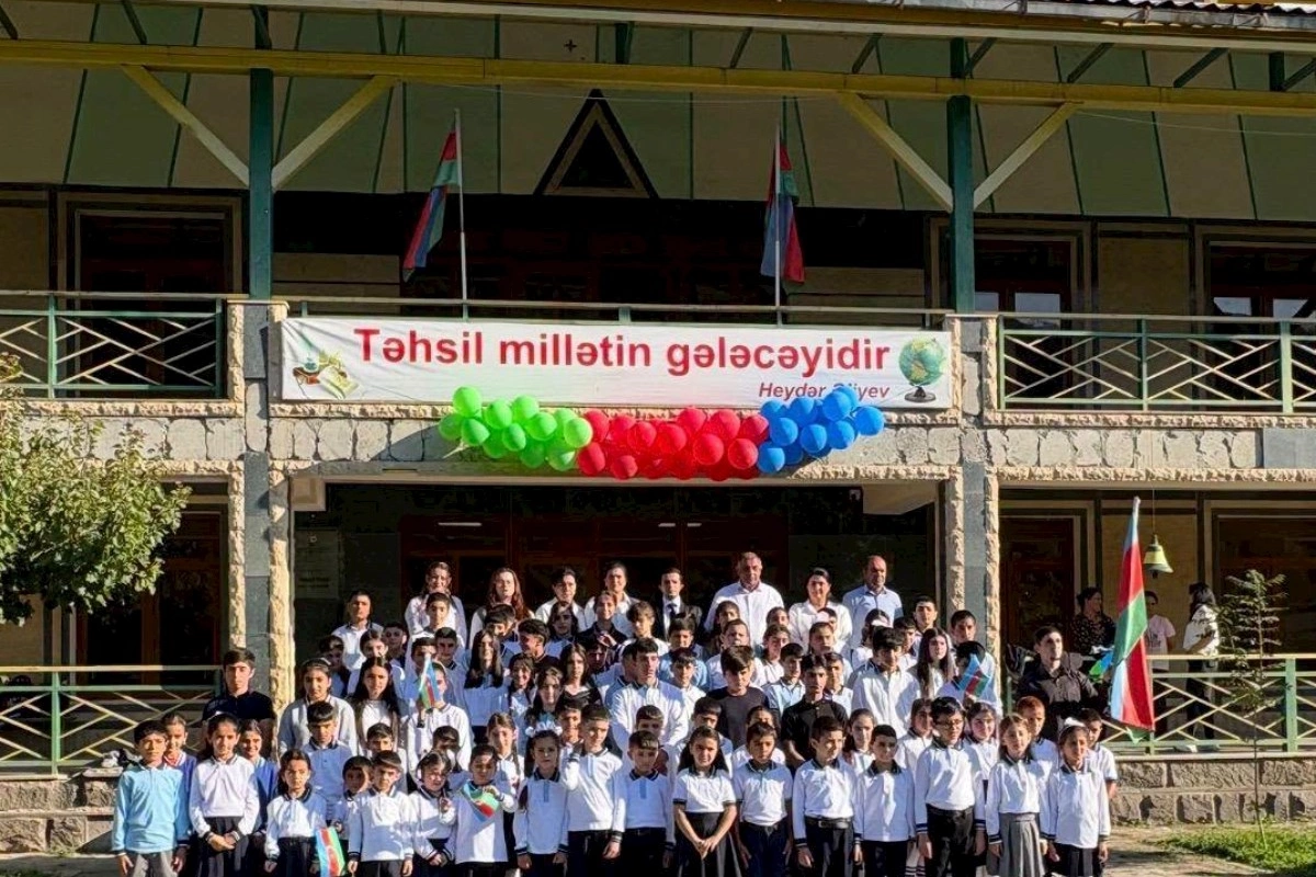 İşğaldan azad edilmiş ərazilərdə 7 məktəbdə ilk dəfə Bilik Günü qeyd edilir — FOTOLAR