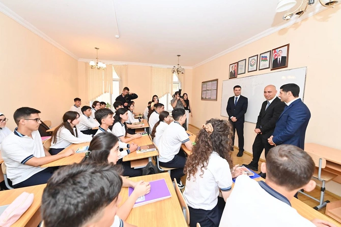 Nazir Bilik Gününü 21 nömrəli məktəbdə qeyd etdi — FOTOLAR