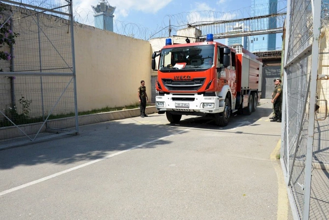 FHN cəzaçəkmə müəssisəsində təlim keçirib — VİDEO