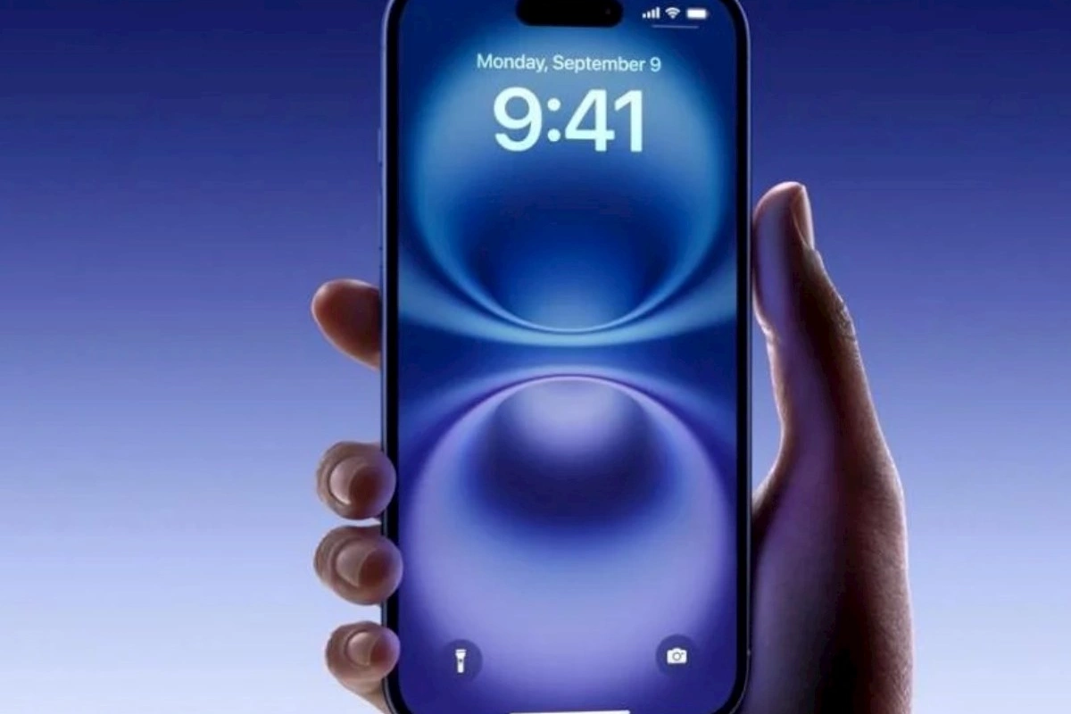 iPhone batareyası daha tez boşalmağa başlayıb — Apple səbəbini açıqladı