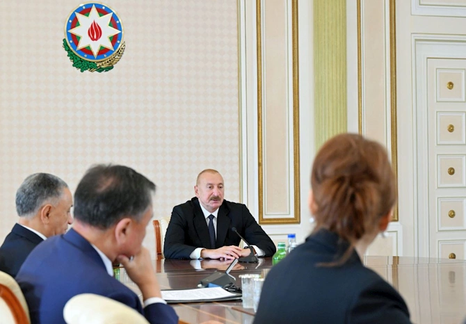 Prezident İlham Əliyev TDT-yə üzv ölkələrin təhlükəsizlik üzrə rəhbər şəxslərini qəbul edib — FOTOLAR (yenilənib)