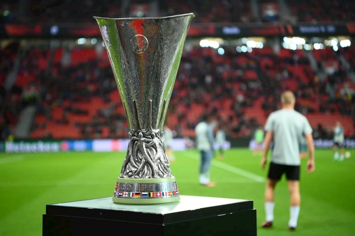 Avropa Liqasında böyük futbol gecəsi: Beşiktaş, Yuventus və Kristal Pelas meydana çıxır