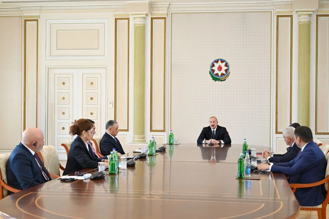 Prezident İlham Əliyev TDT-yə üzv ölkələrin təhlükəsizlik üzrə rəhbər şəxslərini qəbul edib — FOTOLAR (yenilənib)