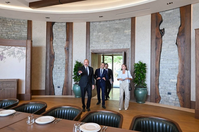 İlham Əliyev Şamaxıda Meysari Grand Hotel & SPA kompleksinin açılışını edib — FOTOLAR (YENİLƏNİB)