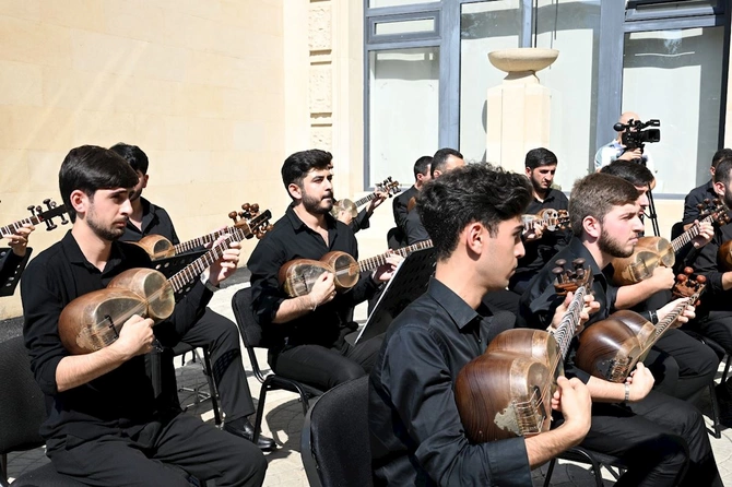 Milli Konservatoriyada Musiqi Günü qeyd olunub — FOTOLAR Milli Konservatoriyada Musiqi Günü qeyd olunub — FOTOLAR