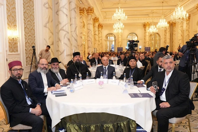 Bakıda “Tarixi-dini abidələrin qorunması: çağırışlar və perspektivlər” mövzusunda konfrans keçirildi — FOTOLAR Bakıda “Tarixi-dini abidələrin qorunması: çağırışlar və perspektivlər” mövzusunda konfrans keçirildi — FOTOLAR