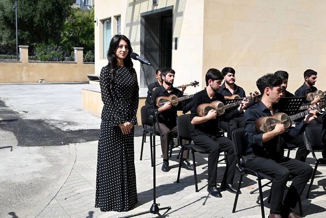 Milli Konservatoriyada Musiqi Günü qeyd olunub — FOTOLAR Milli Konservatoriyada Musiqi Günü qeyd olunub — FOTOLAR