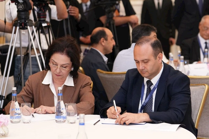 Bakıda “Tarixi-dini abidələrin qorunması: çağırışlar və perspektivlər” mövzusunda konfrans keçirildi — FOTOLAR Bakıda “Tarixi-dini abidələrin qorunması: çağırışlar və perspektivlər” mövzusunda konfrans keçirildi — FOTOLAR