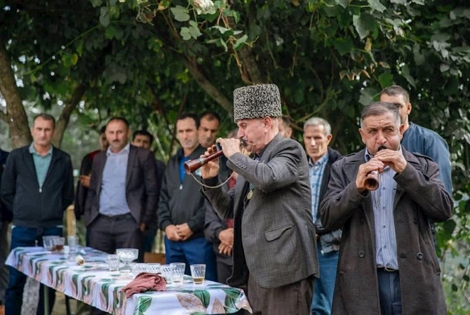 Pəncəlinin ailəsində xoş gün: Anar Ələkbərov da iştirak etdi — FOTOLAR Pəncəlinin ailəsində xoş gün: Anar Ələkbərov da iştirak etdi — FOTOLAR
