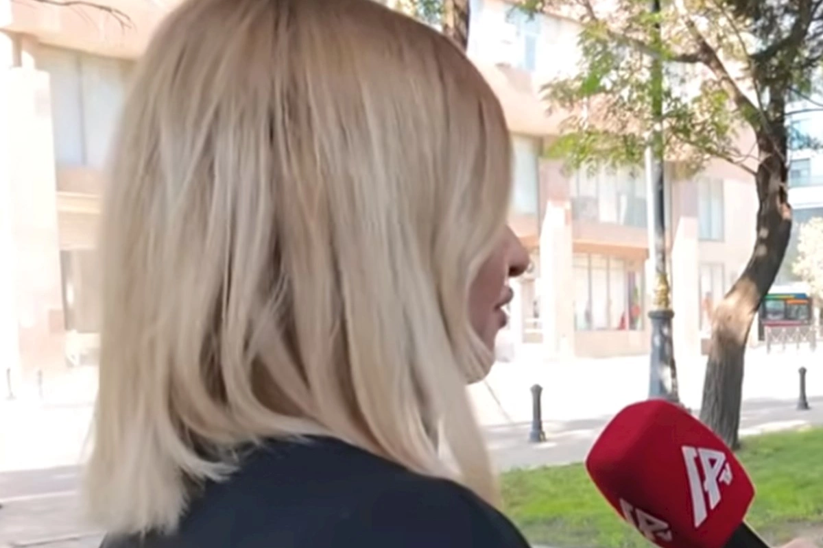 “SMM kimi işə götürüldüm, amma xadimə, ofisiant kimi istifadə edirdilər” — VİDEO